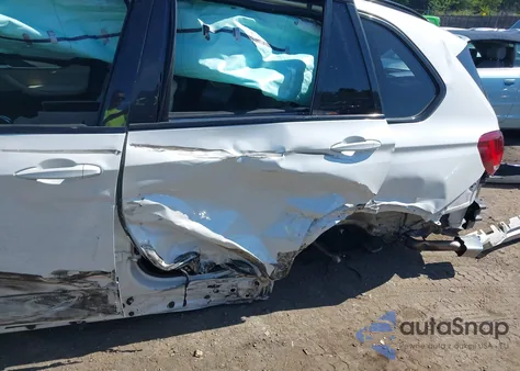 2016 BMW X5 xDrive35D from USA, damaged, VIN 5UXKS4C51G0N13526